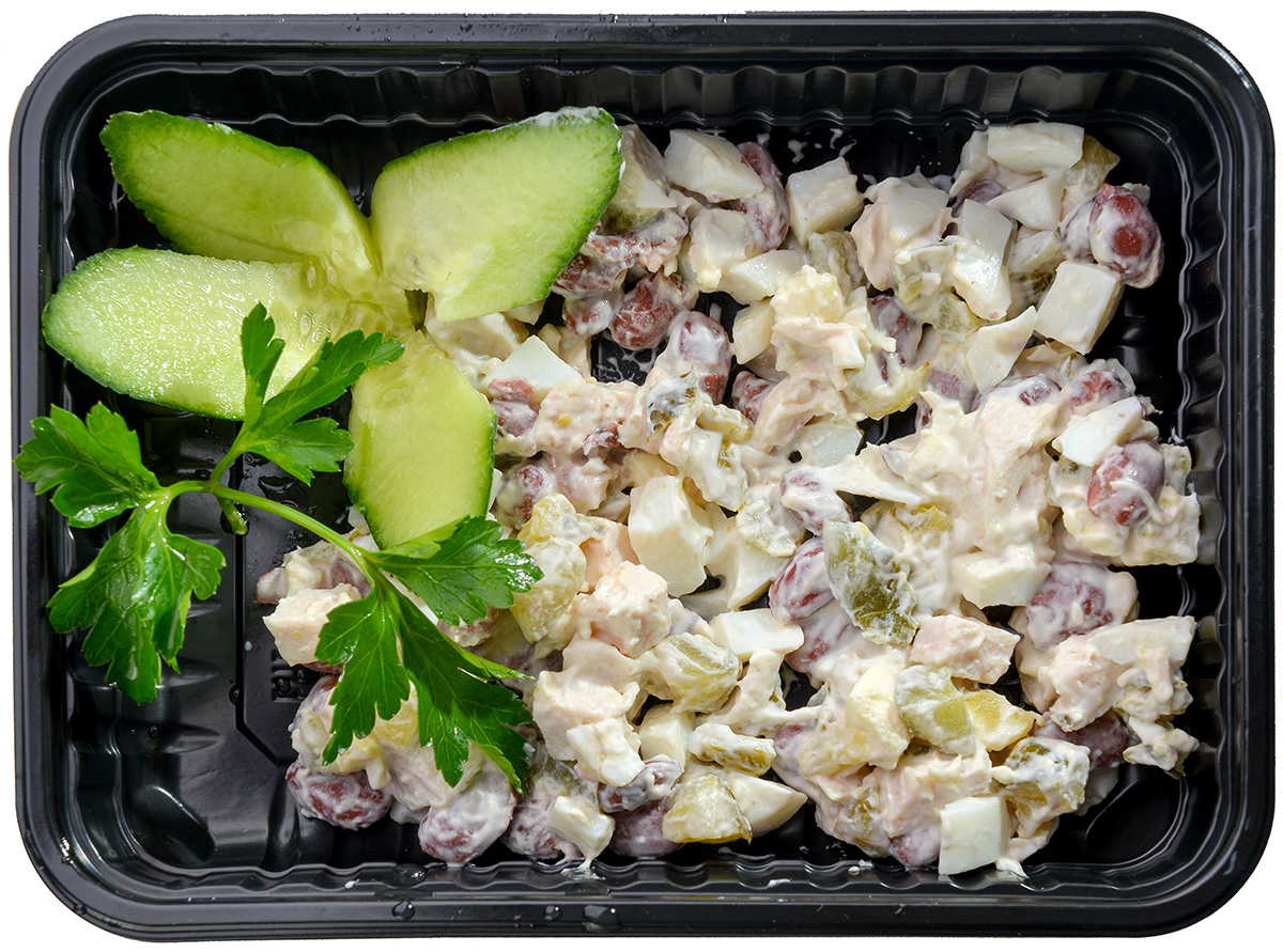 Salat-Vernisazh-svinina-fasol-kons.-yajtso-ogurets-kons.-majonez