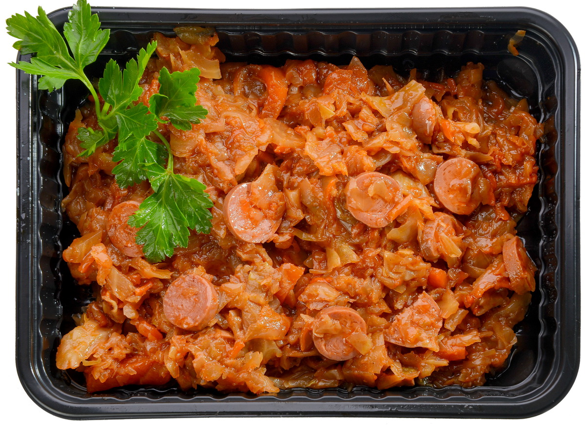 Solshyanka-iz-kapusty-s-sosiskami