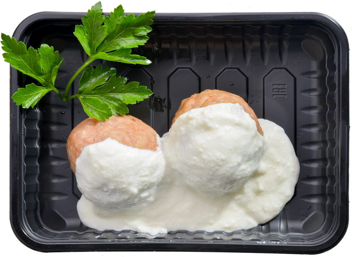 Tefteli-kurinye-so-slivochnym-sousom